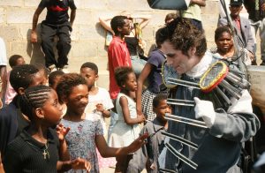 Le Cinématophone à Soweto, 1999 © Pertin
