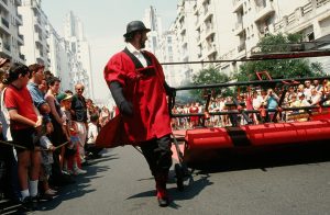 Opération Tapis rouge, 1998